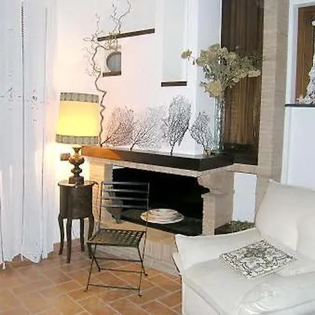 La Villa * Amelia